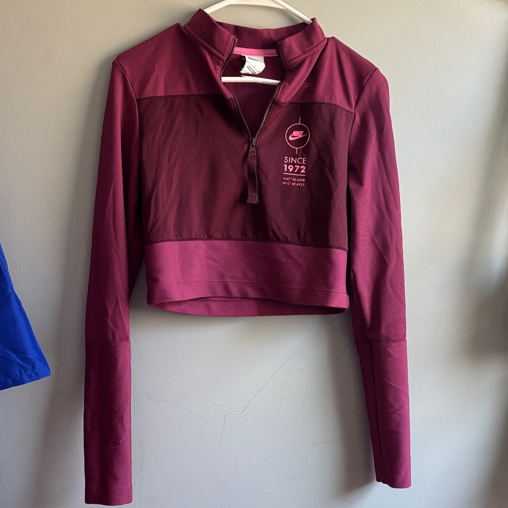 Nike Women's Maroon Half-Zip Cropped Pullover